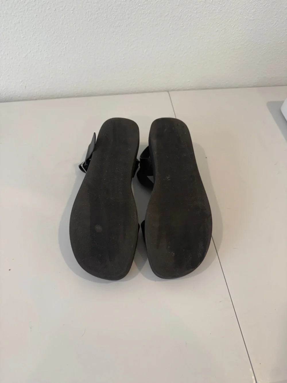 Steve Madden Steve Madden Rileey Sandal Black Double-Strap - Picture 6 of 6